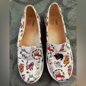 😻HP! TOMS | Kids Christmas Cat Print Shoes Size 3 Big Kids